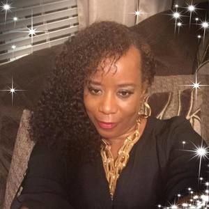 Meet your Posher, Ellen